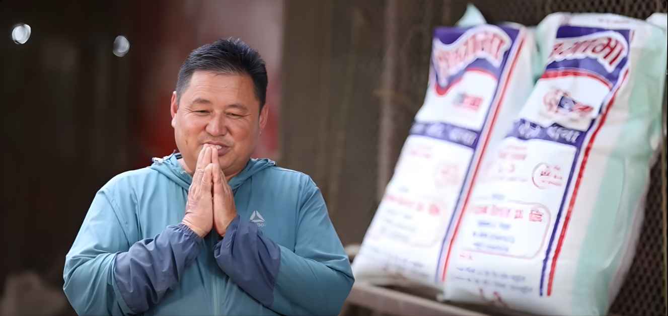 Customer video thumbnail